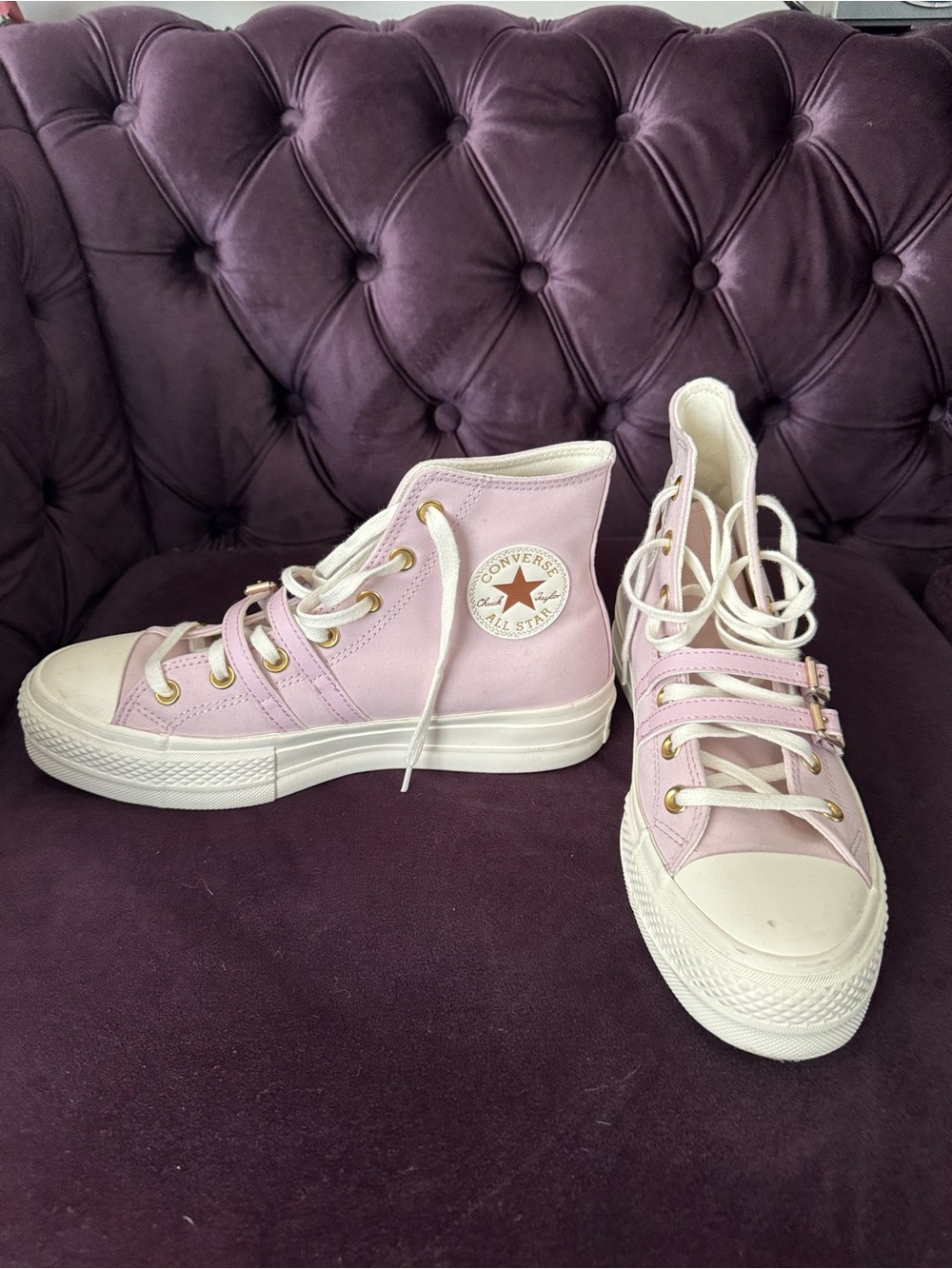 Pink strappy platform Converse never been worn! Size 9 women’s